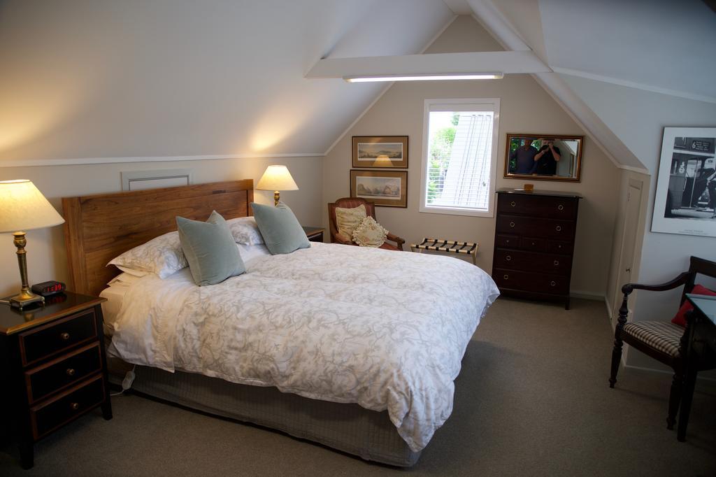 Sunny Glen Cottage Waikanae Exterior foto
